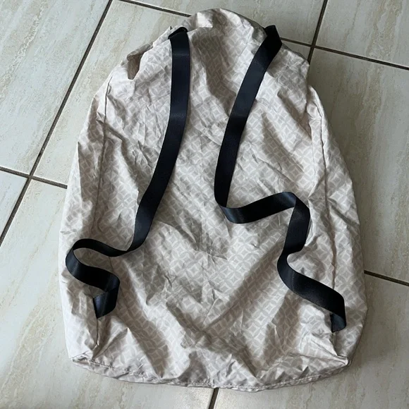 Lightweight packable backpack - Picture 6 of 7
